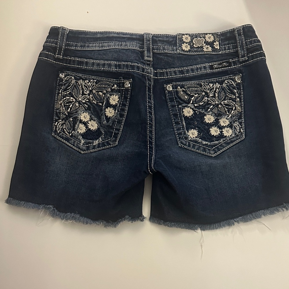 Miss Me Dark Blue Distressed Frayed Hem Jean Shorts - Picture 4 of 5
